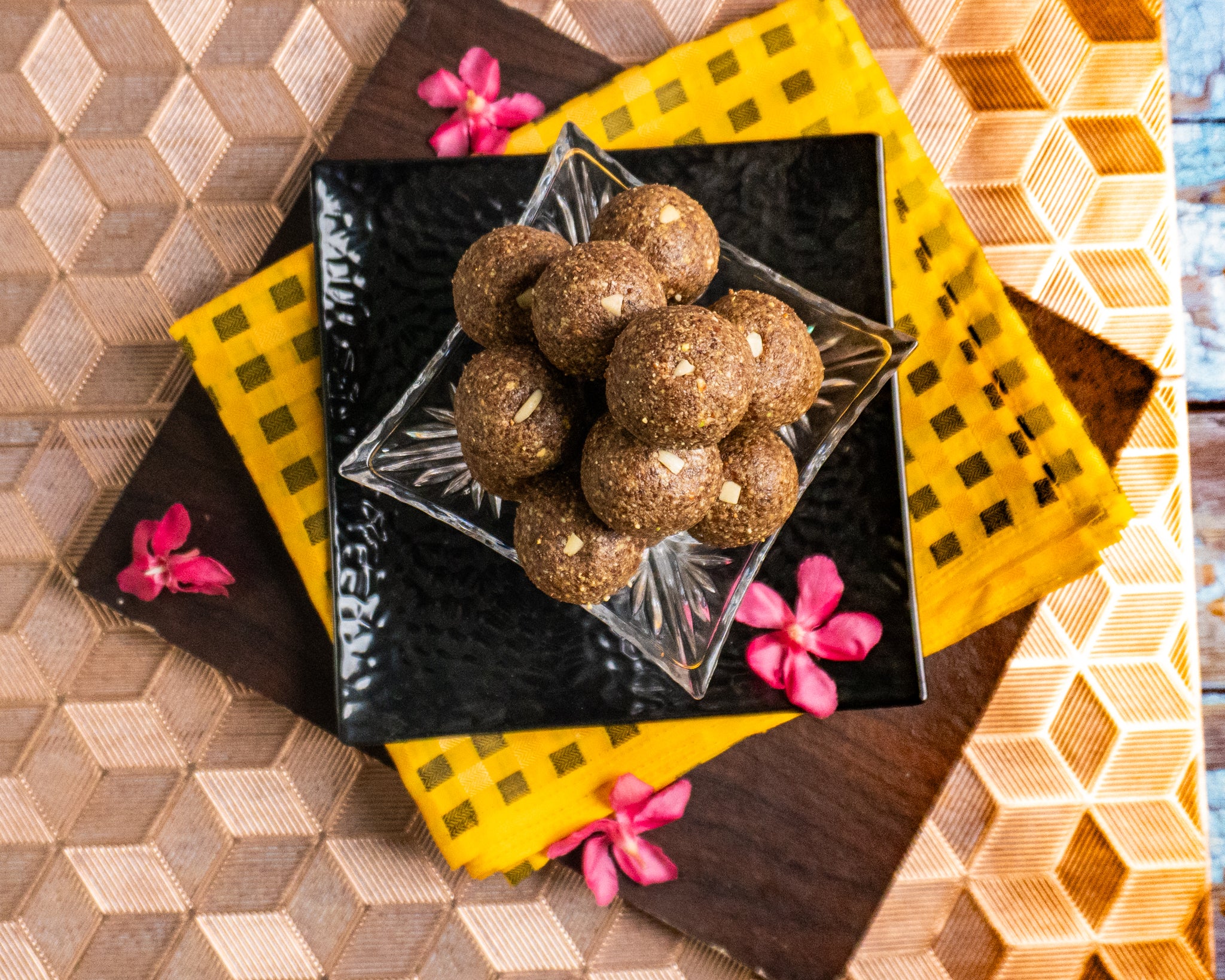 Flax Seeds Laddu - Wholesome Everyday - By Laddu Project - Laddu Project